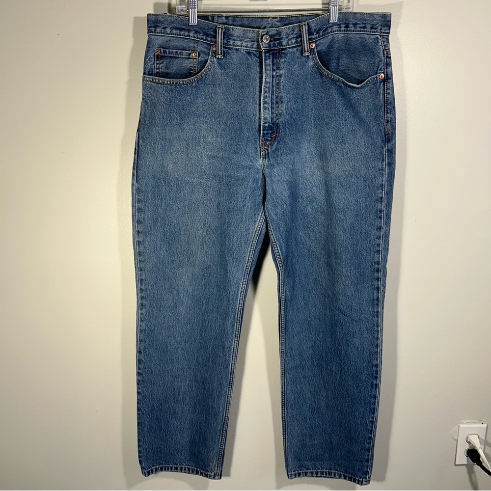 Levi’s 550 Men’s Relaxed Fit Jeans 38×32 (Inseam 30.75) 100% Blue Cotton Denim
